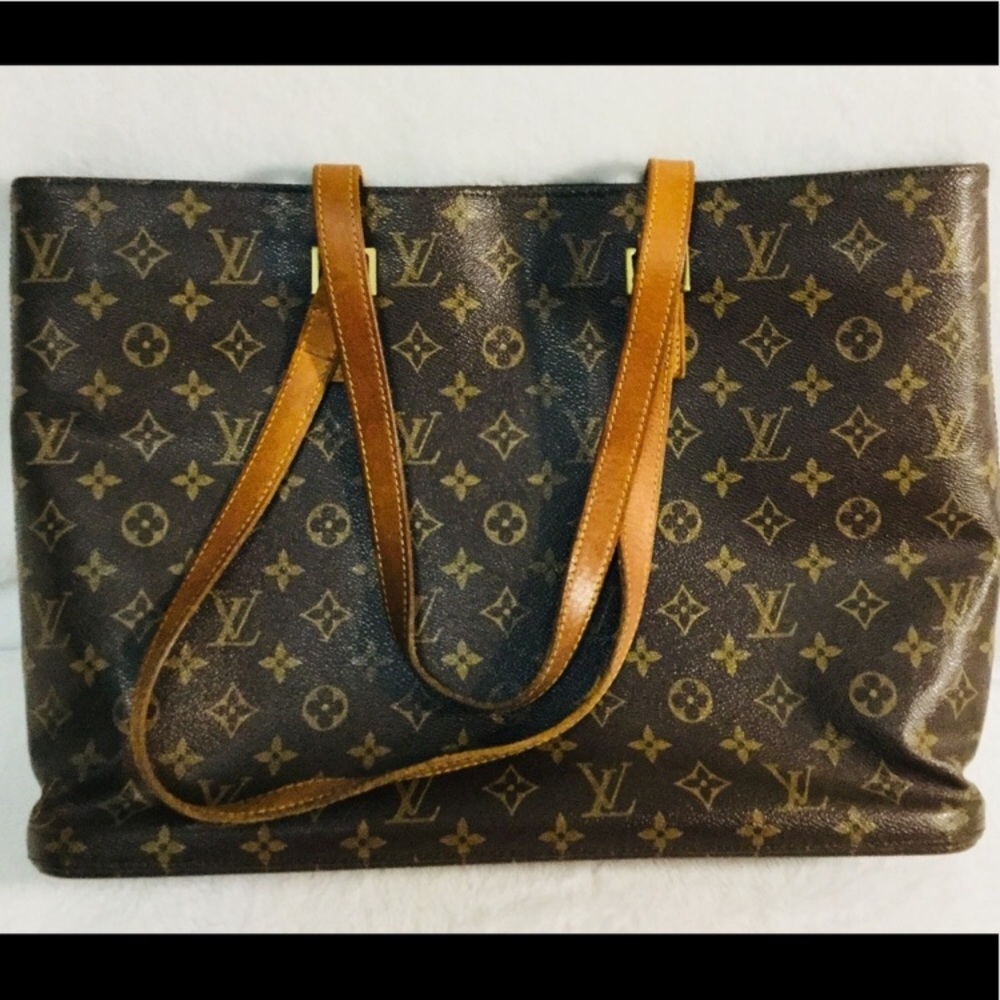 LV large tote. Authentic
